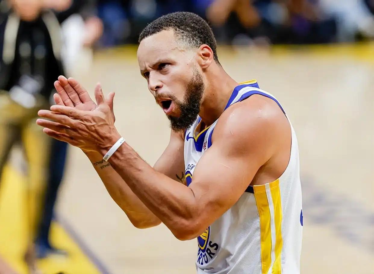 开云-库里连续十场比赛得分超过突破纪录，TL挑战极限！的简单介绍