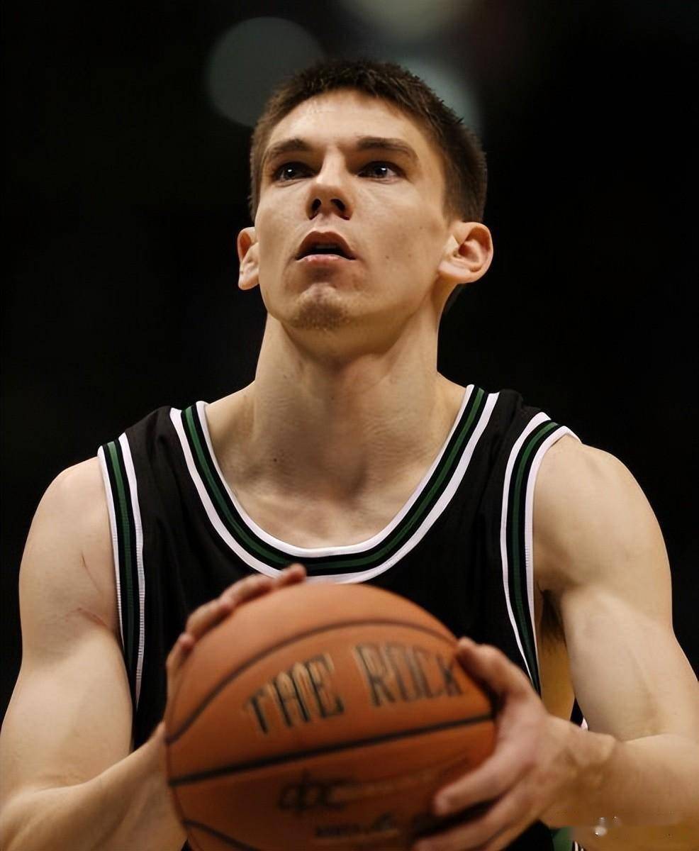 开云体育-Karsa遭遇十二连败，热火教练面临压力！的简单介绍