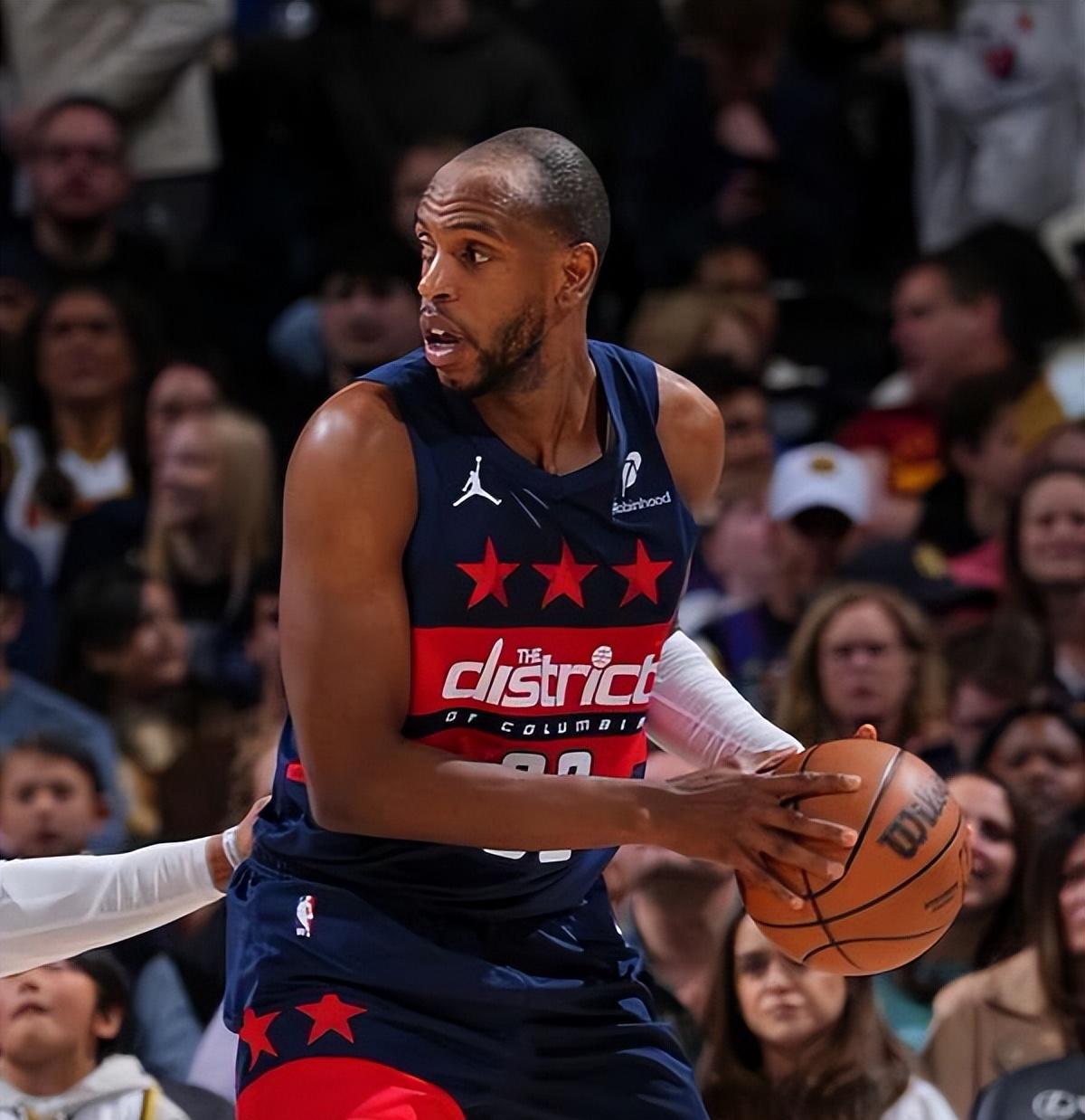 开云-包含字母哥回归赛场，回归赛场首场状态亮眼，德国队观众沸腾！的词条